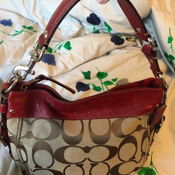 Coach Zoe - Picture 3 of 5